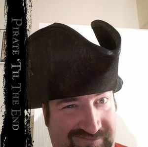 Meet your Posher, Chris